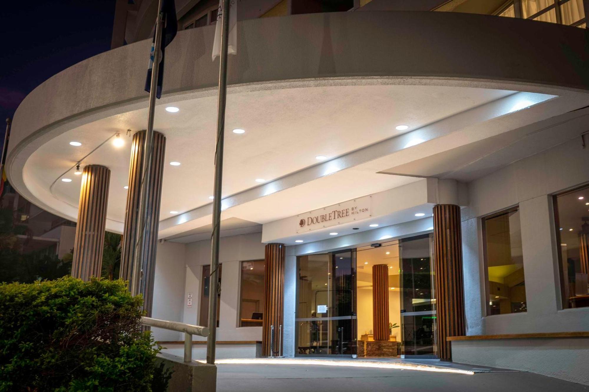 Hotel Doubletree By Hilton Cairns Exteriér fotografie