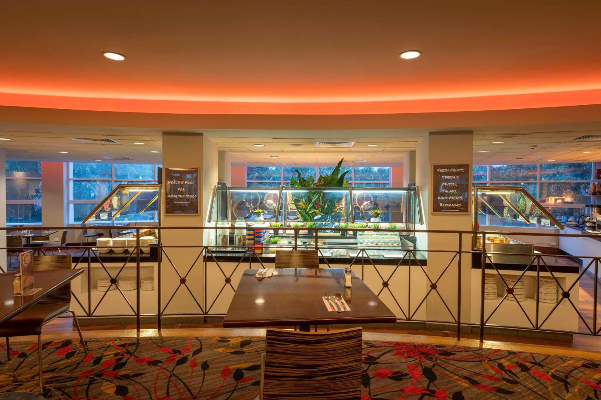 Hotel Doubletree By Hilton Cairns Exteriér fotografie