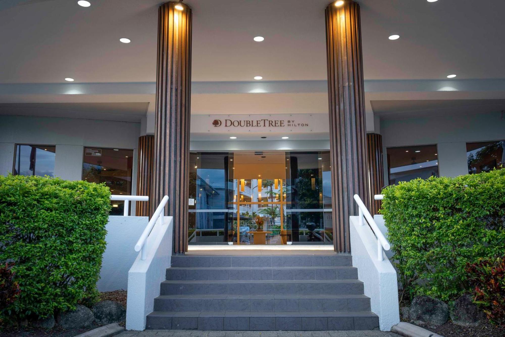 Hotel Doubletree By Hilton Cairns Exteriér fotografie